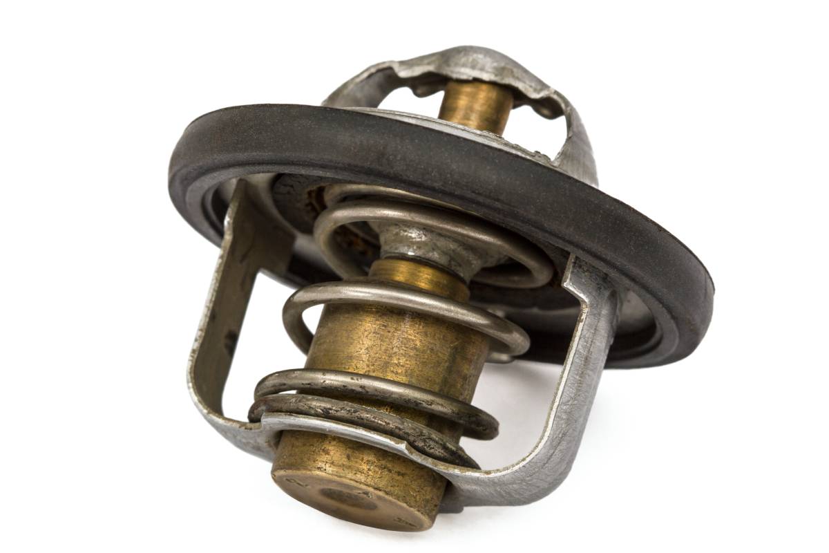 What is a Car Thermostat? How to Replace the Thermostat? Cost?
